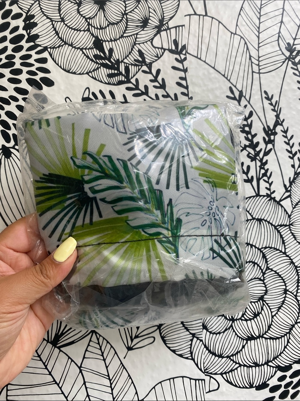 Tropical Palm Drawstring Backpack - Green Leaf Print - Picture 3 of 3